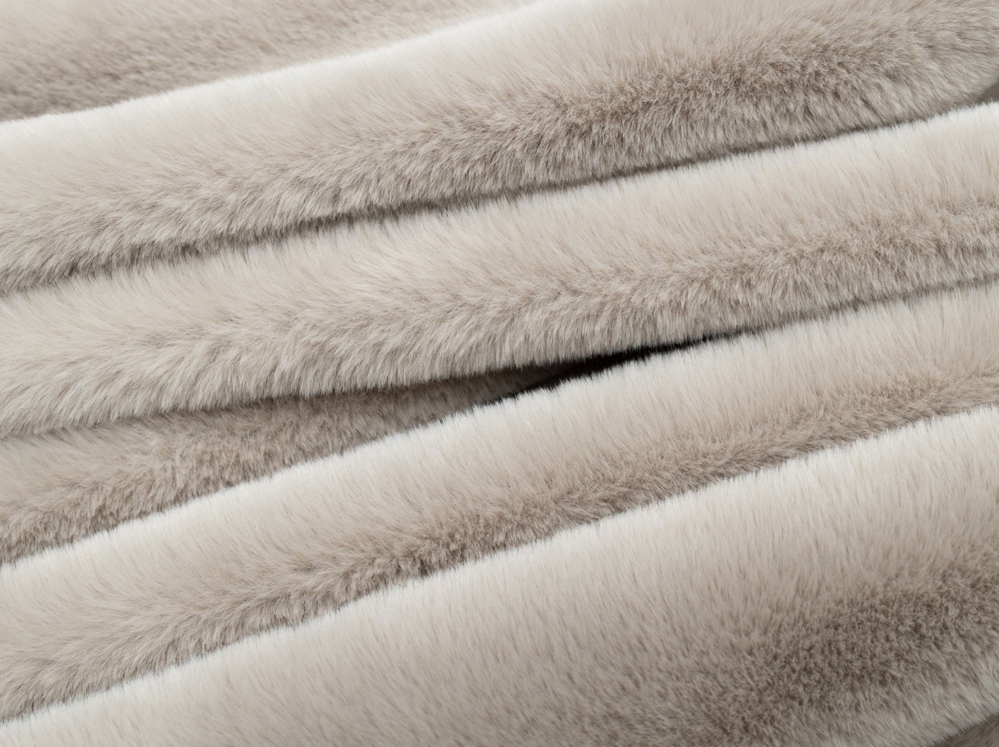 Luxury Gold Ivy Oatmeal Beige Blanket